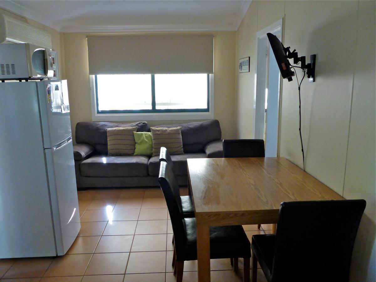 Port Denison Lazy Lobster Holiday Units & Chalets מראה חיצוני תמונה