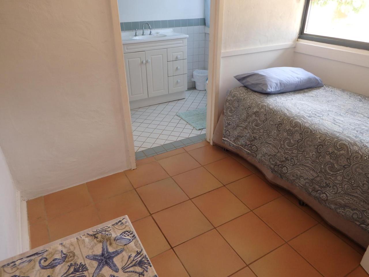 Port Denison Lazy Lobster Holiday Units & Chalets מראה חיצוני תמונה
